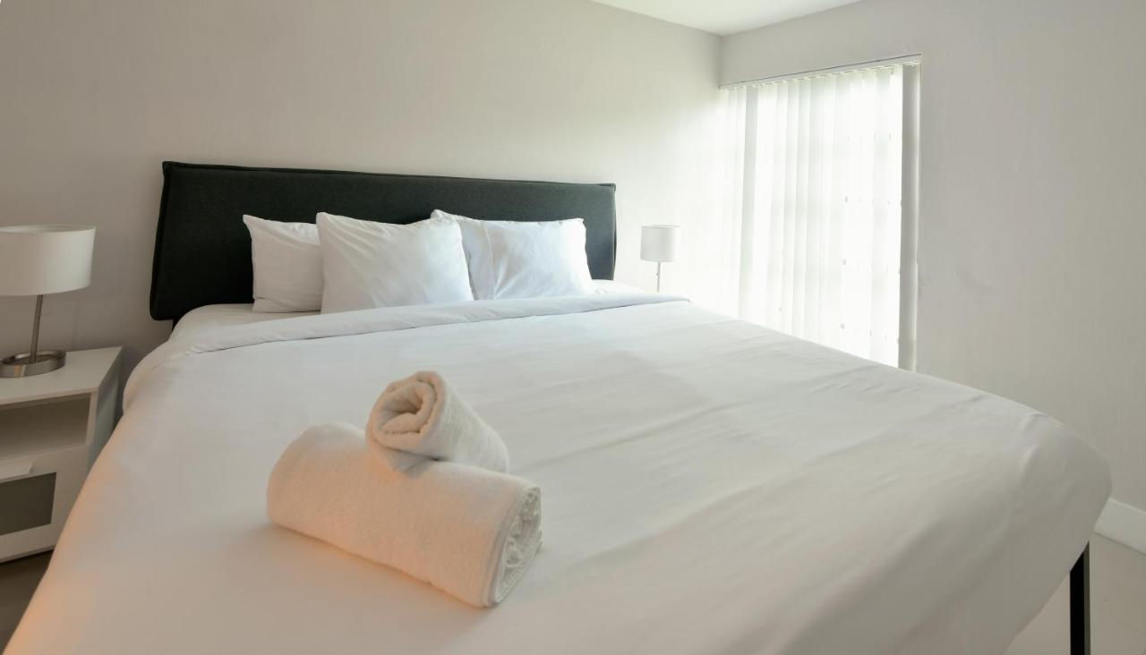 Designer River View Apartments Fort Lauderdale Ngoại thất bức ảnh