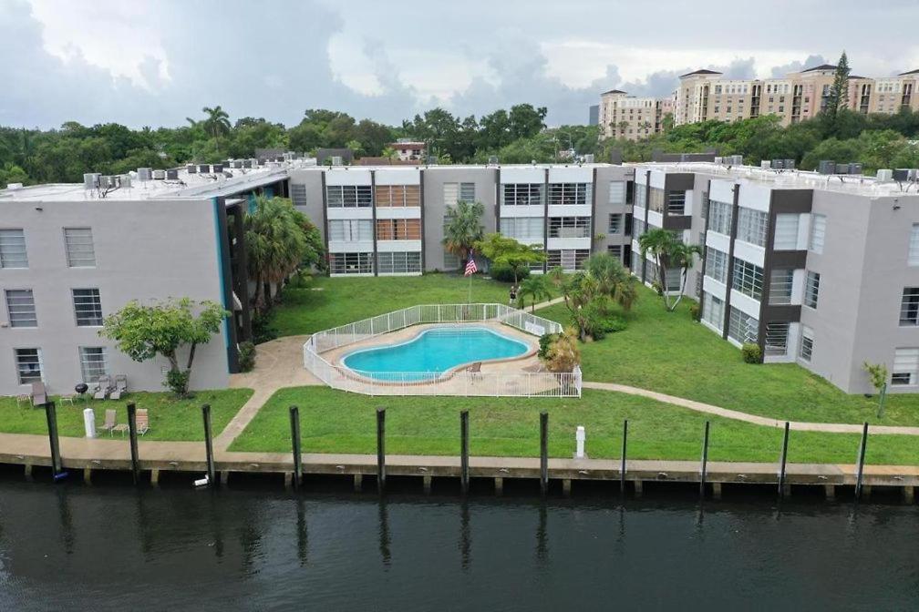 Designer River View Apartments Fort Lauderdale Ngoại thất bức ảnh