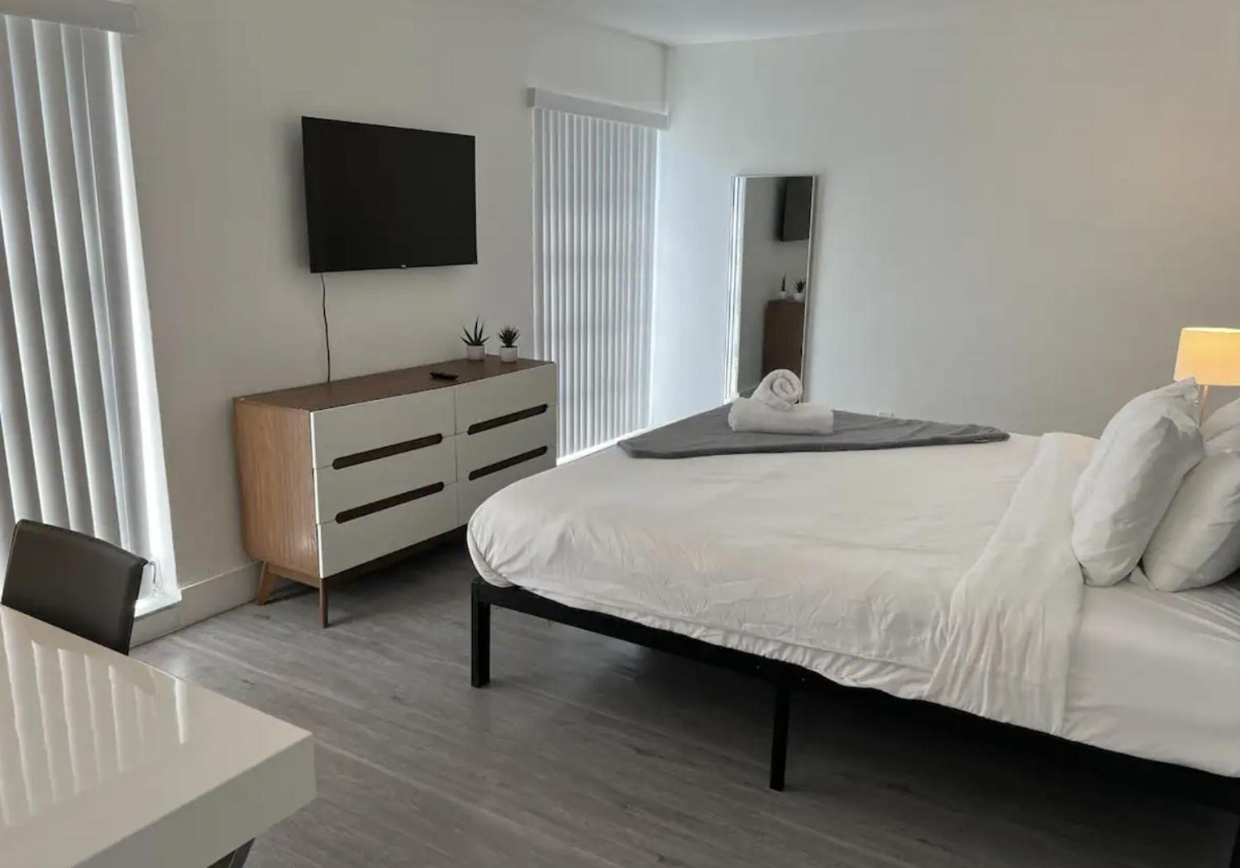 Designer River View Apartments Fort Lauderdale Ngoại thất bức ảnh