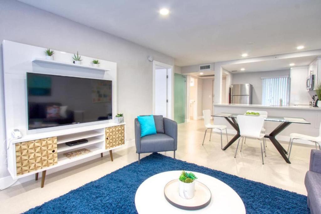 Designer River View Apartments Fort Lauderdale Ngoại thất bức ảnh